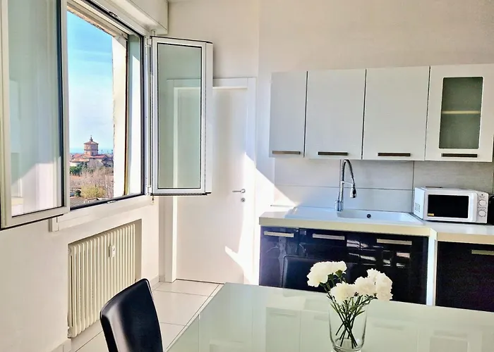 Sky View Apartamento Ravena