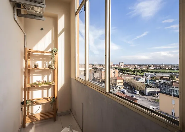 Sky View Apartamento Ravena