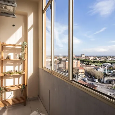 Sky View * Ραβένα