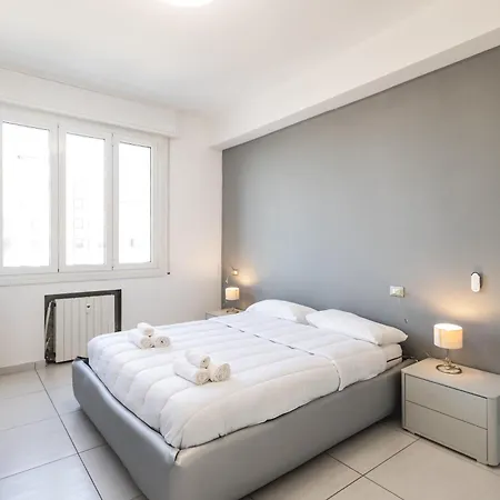 Apartment Sky View